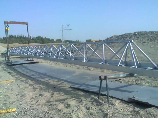 东方专业承揽大中小型喷涂翻新施工业务！